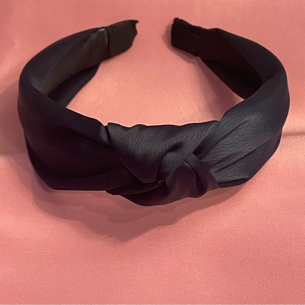 𝅺NAVY Blue Sateen Matte Knotted Headband.